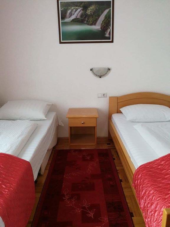 B&B Villa Una Bihać Esterno foto